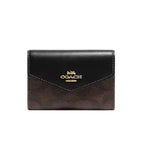 Flap Card Case

In Signature Canvas