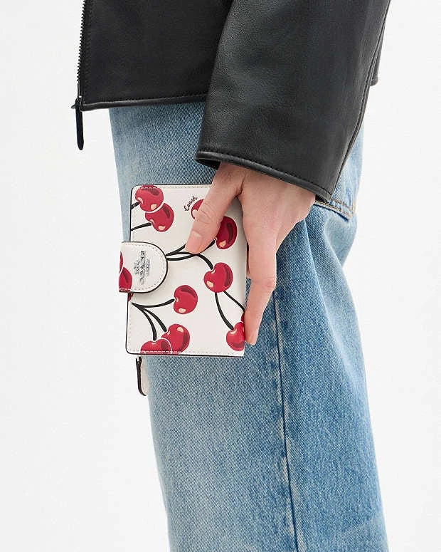 Cherry 🍒 Coach wallet