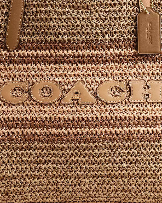 City coach straw bag
