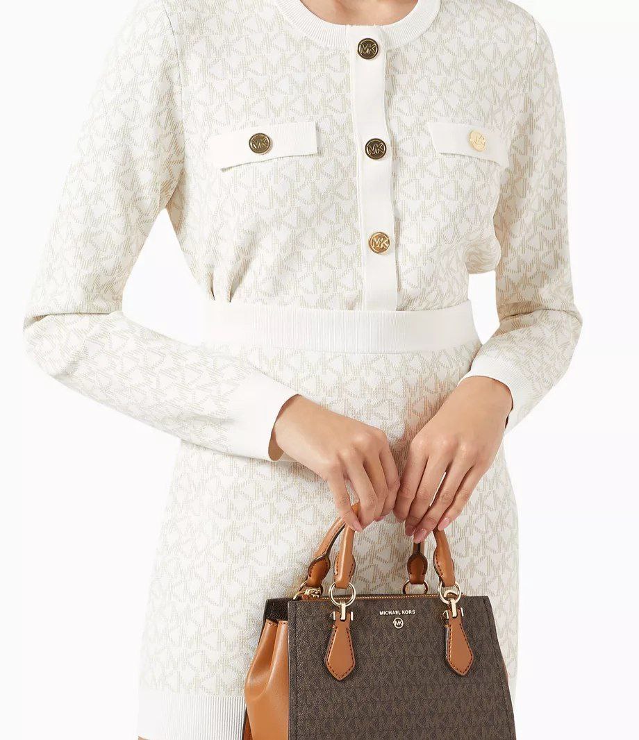 Michael Kors
Marilyn Small Logo Crossbody