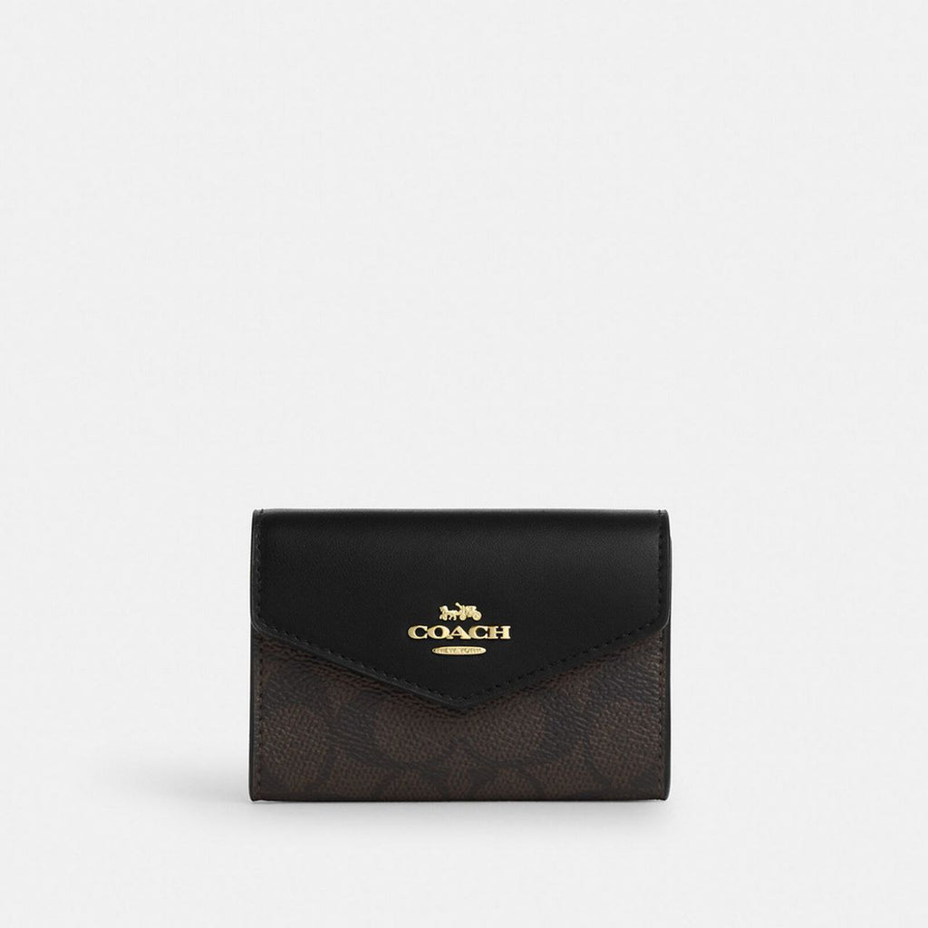 Flap Card Case

In Signature Canvas