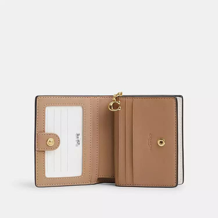 Coach Snap Wallet In Signature Canvas With Floral Print in Light Khaki/ Chalk Multi CR969