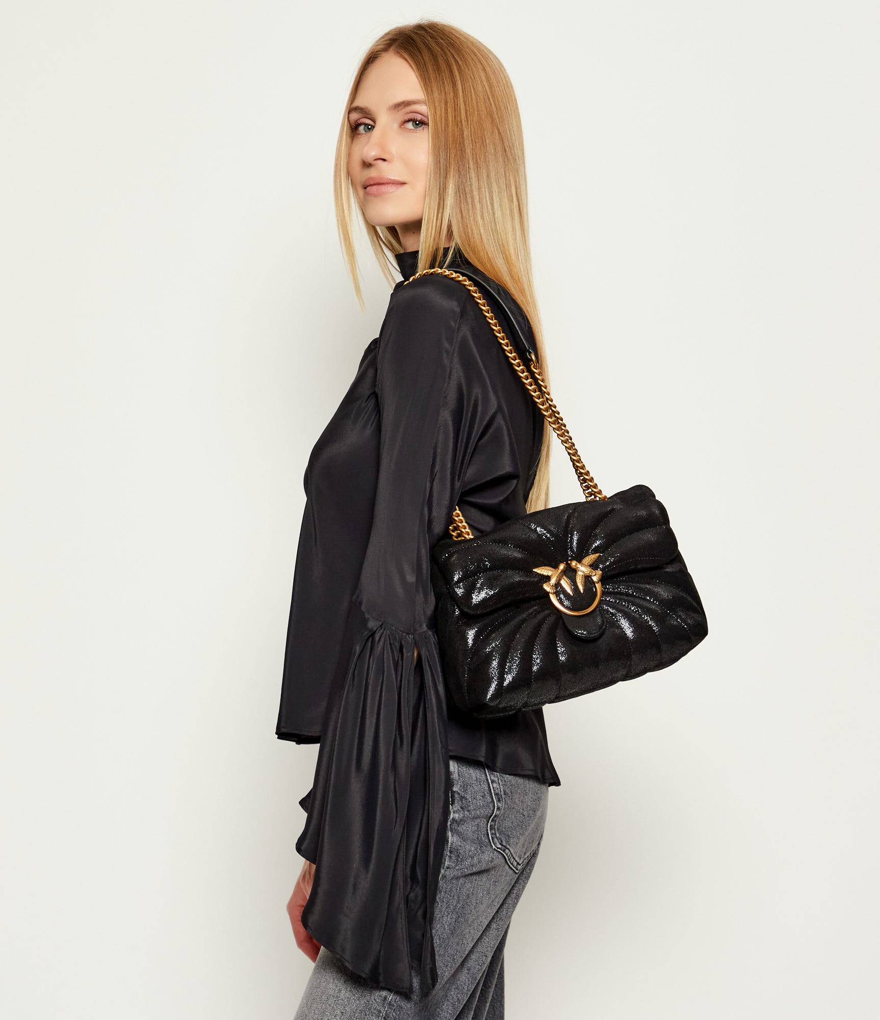 Love Puff Butterfly-quilt Crossbody Bag in Leather