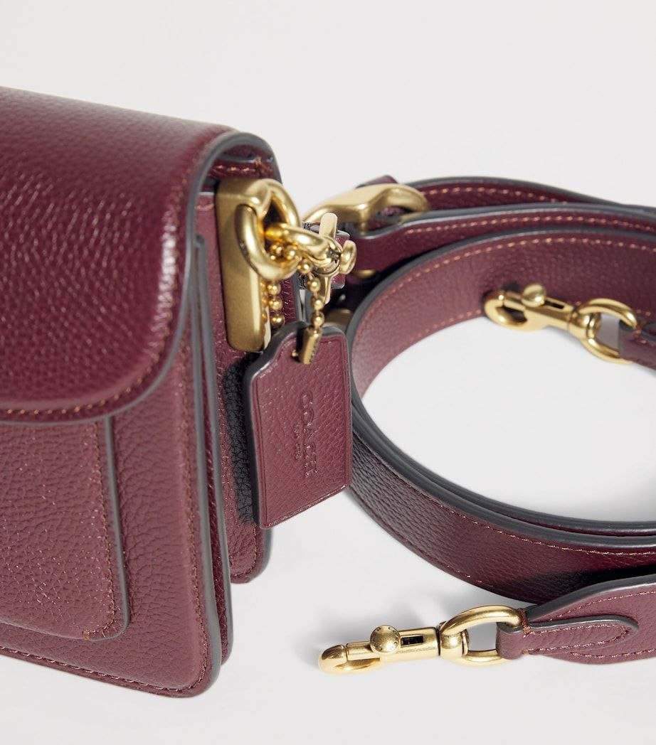 Tabby coach 26 burgandy