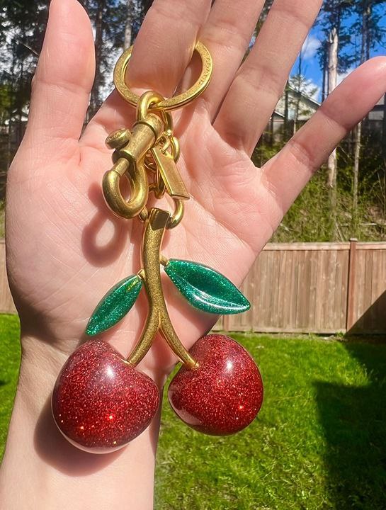 Cherry 🍒 coach
