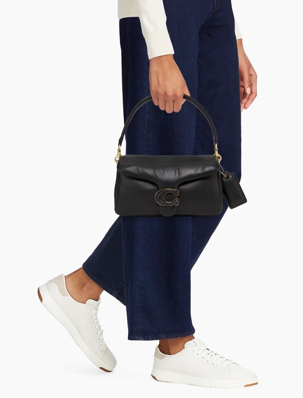 Coach pillow size 26