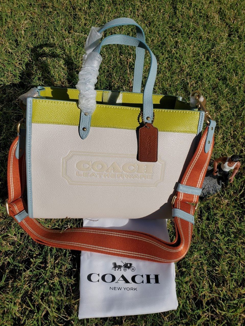 Coach Field Tote 30