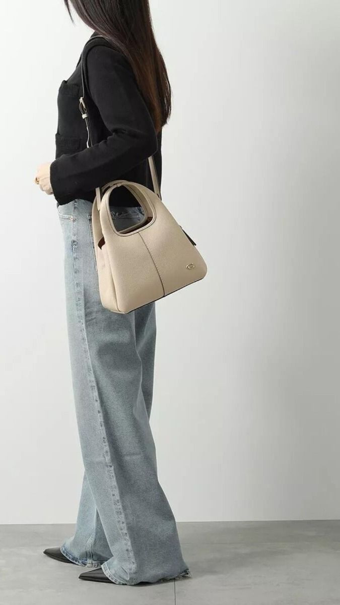 Lana coach bag 23