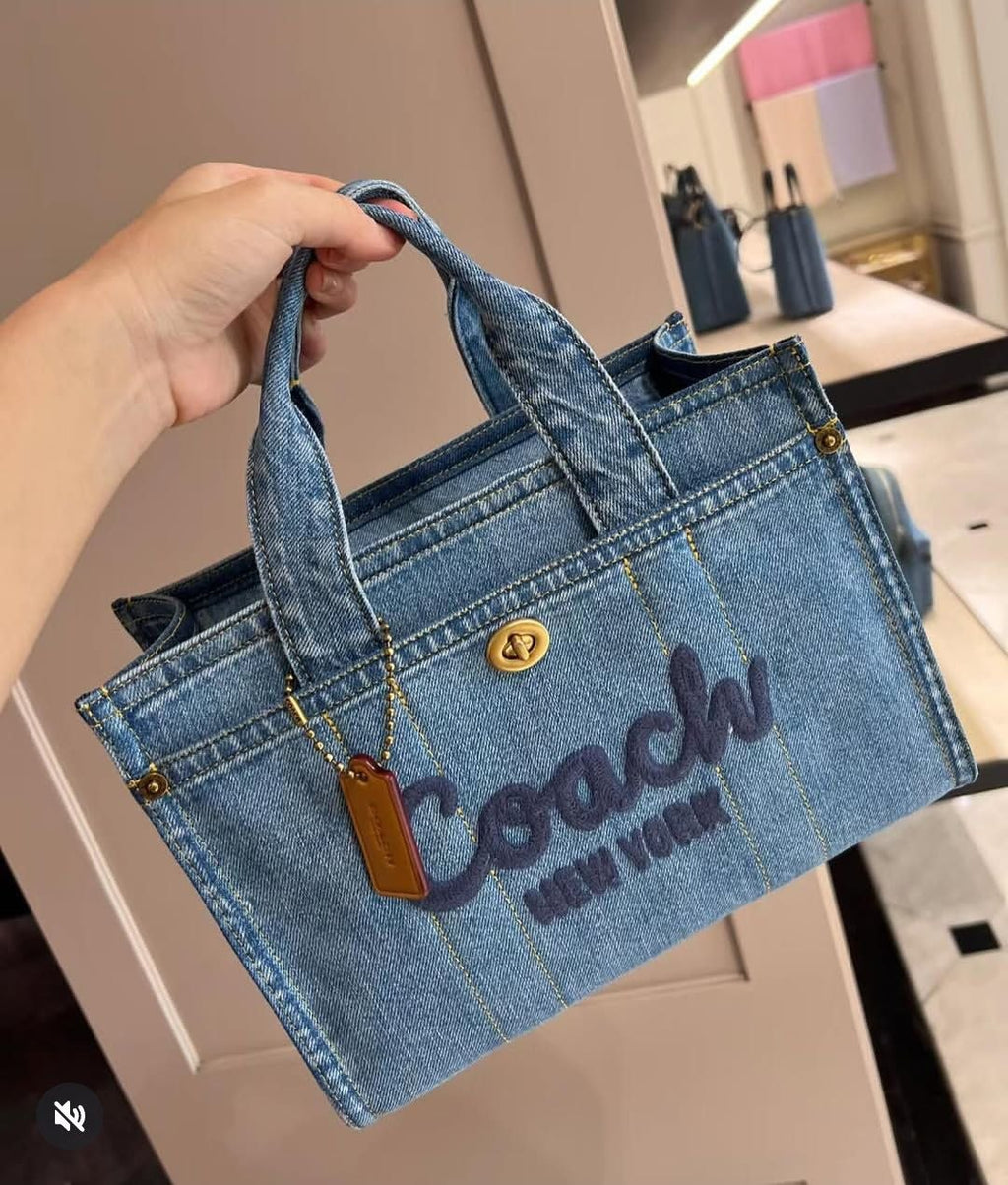 COACH Cargo Tote Handbag Shoulder